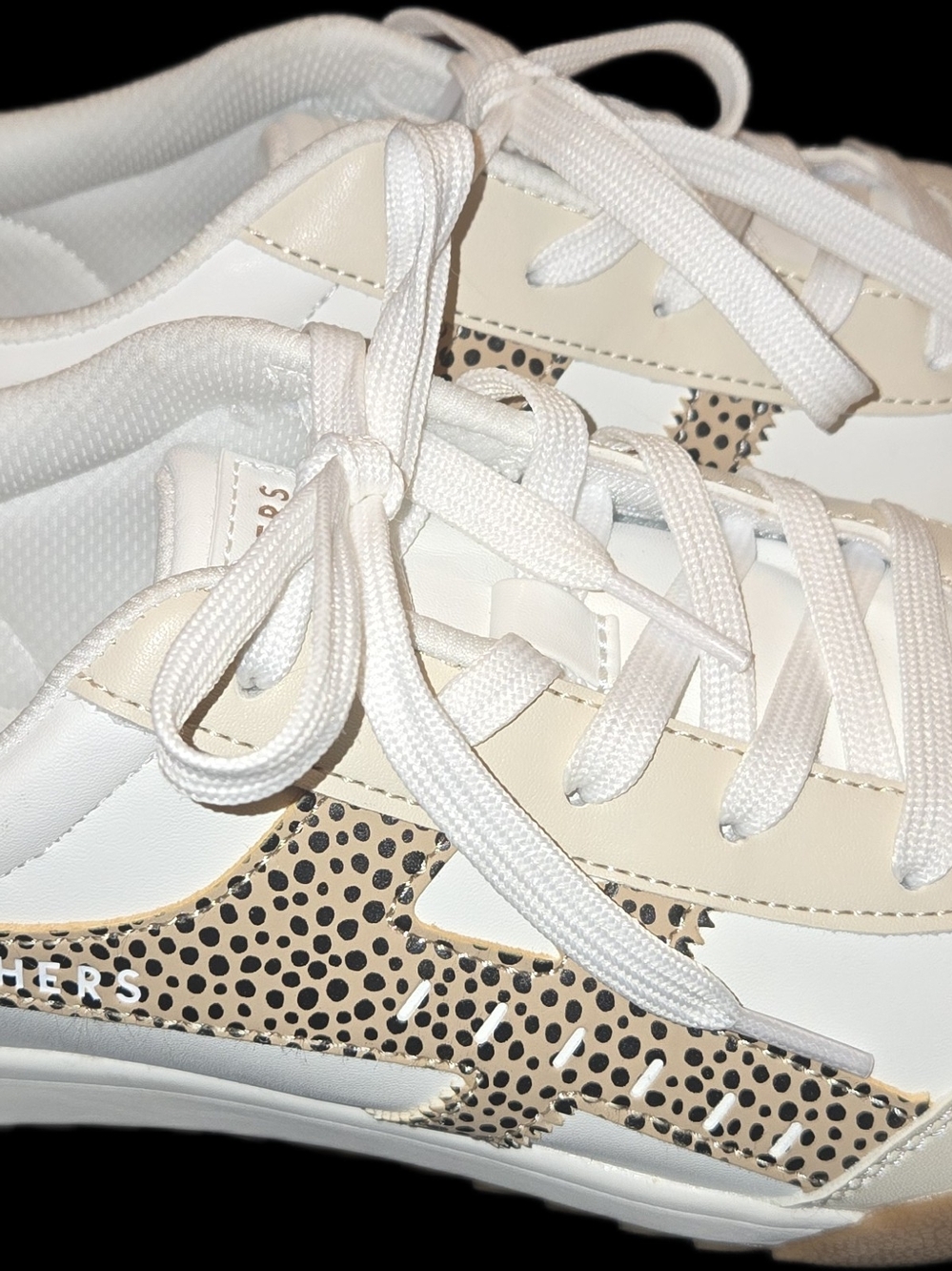Skechers Los Angeles Women's Casual La Sneakers - Picture 3 of 6
